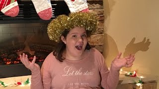 GOLD GLAM WREATH! 12 Days of Christmas: Day 6!
