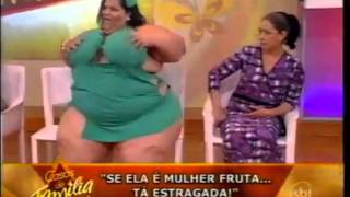 Mulher Fruta Pão no palco do programa Casos de Família 09/09/2011