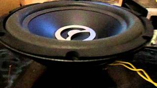 Bass-test on Bazooka EL1204