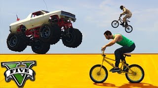 GTA V Online: BMX vs CARROS GIGANTES - DEU RUIM pra BIKE!!!