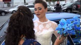 Mãe da noiva se emociona ao ver seu vestido após 30 anos!!!