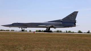 Полет Ту-22М3 над полигоном Термез, работа экипажа самолета в воздухе