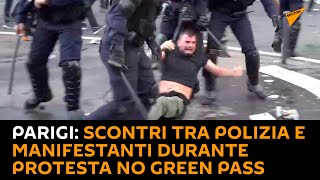 Parigi: scontri tra polizia e manifestanti durante protesta No Green Pass