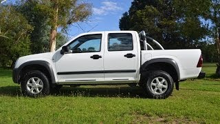 2010 Isuzu KB 240 LE - 2890