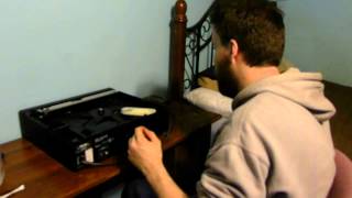 HOW TO CLEAN A LASER ON A SONY 5 DISC PLAYER