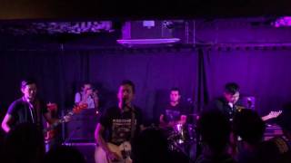 Seven Collar T-shirt -A Disappearing Act (Live Fan Cam)