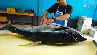 Индонезия Морепродукты - Разделка Мастером Тунца на Филейные Части