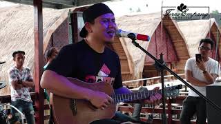 Perform Fadly "PADI" di Teras Empang Parepare