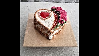 Торт "Сердечко" на День влюблённых.