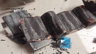 Bongkar isi baterai Smartphone Asus Zenfone 5