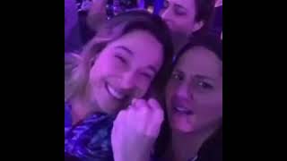 Fernanda Gentil. Curtindo Chitaozinho e Xororoó