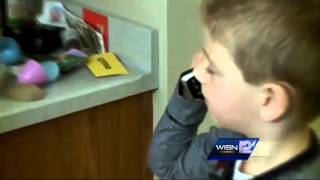 6 year old calls 911 to help choking sister