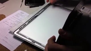 Apple MacBook Air  - Из чего состоит экран ноутбука.