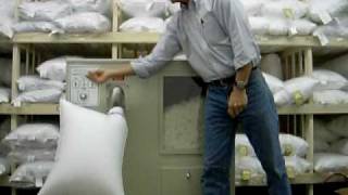 Pillow Cleaning with the Pillow-Vac