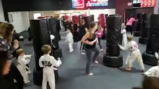 MAA Mom & Me Class 2019 - Bagwork Team Challenge