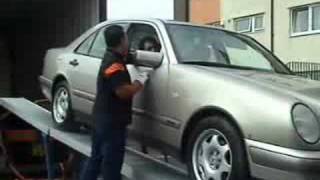 Loading car shipping to Malaysia using loading ramp
