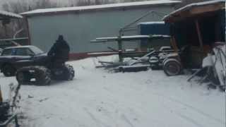 Гусеничный трактор своими руками.