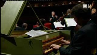Bach Brandenburg 3 complete. Abbado.