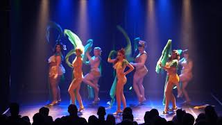 Bad Ass Bump & Grind students perform Mr Grinch - The Bombshell Burlesque Academy