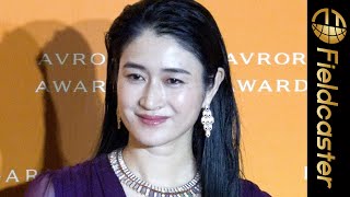小雪、紫のシースルードレスで際立つ品格。「BVLGARI AVRORA AWARDS 2021」ゴールデンカーペットセレモニー #Shorts