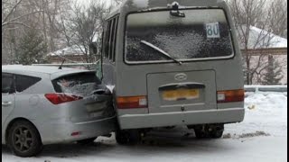 Женщина пострадала во время столкновения иномарки и автобуса в пригороде Хабаровска.MestoproTV