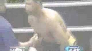 Muaythai VS Boxing (in Japan)