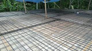Teknik merangkai besi beton cor dak rumah dua lantai