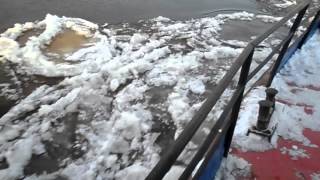 кастромичь идет по льду, первые мороза, р.обь в районе усть тыма