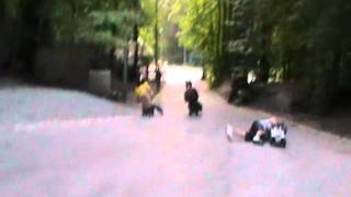 Training 23.8. Film 1 Gott sei Dank die Knieschoner sind heil geblieben DAHEIM
