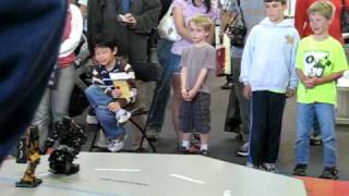 Reed and Oscar Watch Small Bipedal Robots