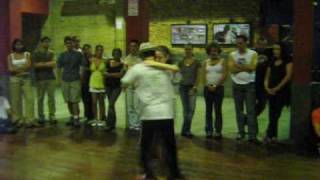 Professores do Remelexo dançando..Aulas de Forró