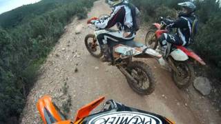 PRACTICANDO ENDURO FINCA CUESTA EL CALVARIO