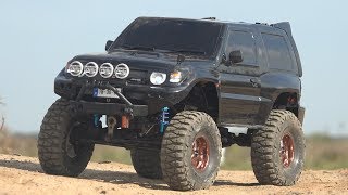 Праворульный Mitsubishi Pajero на бездорожье ... Японское ведро?