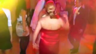 девушки пьяные  в Новый Год 2017