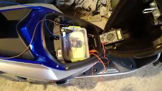 Электроскутер Aima Geek S заряжает сам себя 2