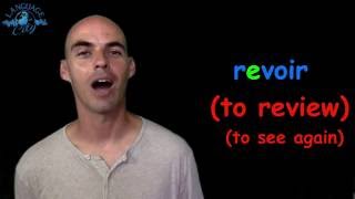 Pronunciation difference between é & e in French