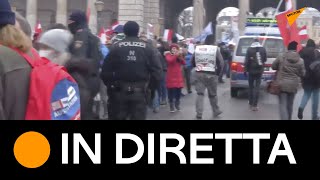 #Austria: scettici del covid di nuovo in piazza