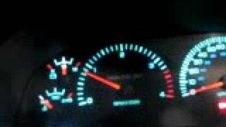 2001.5 Dodge Ram 2500 Cummins Diesel Cold Start + 3 cyl. high idle