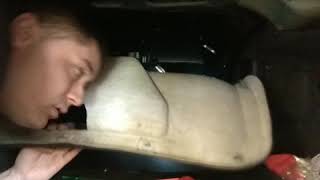 Снятие карты обшивки задней  крышки багажника ремонт замка багажника VW Passat B5 sedan пассат б5