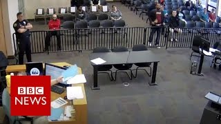 When you drop your drugs... in court - BBC News
