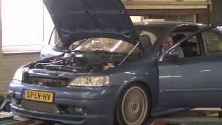 Opel Astra OPC dumpvalve sound supercharged engine
