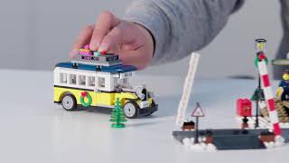 Winter Village Station - LEGO Creator Expert - 10259 - Designer Video