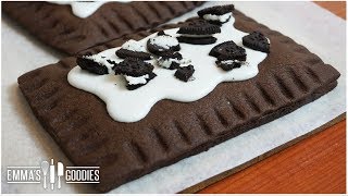 Homemade Cookies & Cream Pop Tarts - Chocolate Oreo Pop Tarts