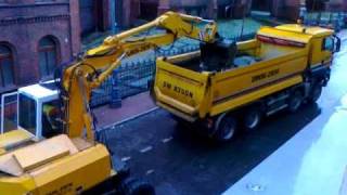Praca koparki 2 EXCAVATOR DIGGER