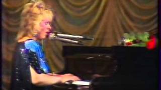 Ирина Грибулина. Amore nudo (на итальянском языке)