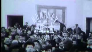 Children Leaving Cinema, 1913 -- Film 34713