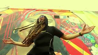 VIRUS (LA CHIK)- LION RFC FEAT. YANKEE VENEGAS (LA HORMIGA)