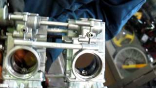 kami  ducati M900　ケーヒン　FCRキャブレター　maintenance～分解中。