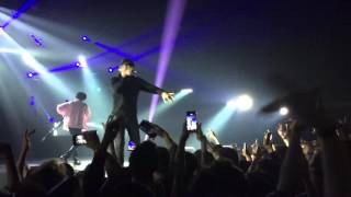 Nekfeu - Clap Clap c'est le bruit de mes boules contre tes fesses + les anciens @Arena de Genève