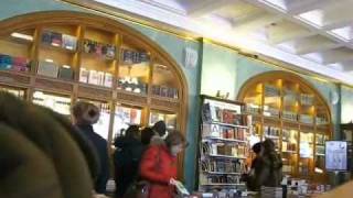 Ларуссия Дом книги в Питере